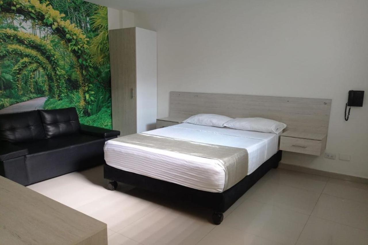 Hotel Granada Loft Cali Dış mekan fotoğraf