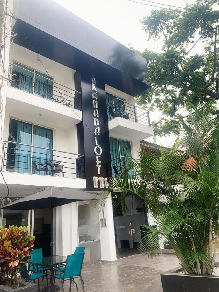 Hotel Granada Loft Cali Dış mekan fotoğraf